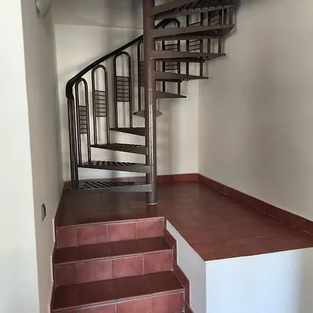 Family Spacious Apartment, Terrace, Kitchen, View, Free Parking And Wifi Διαμέρισμα